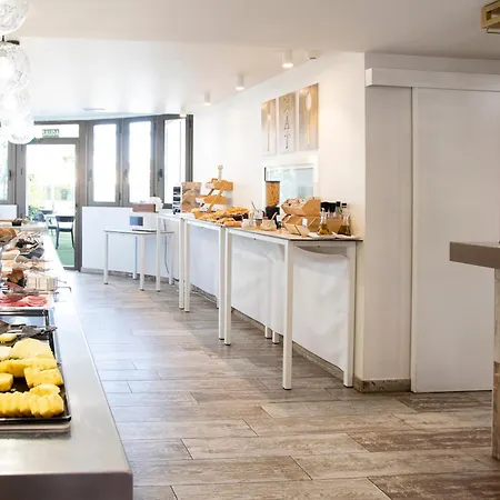 Boutique Calas De Hotell 4*